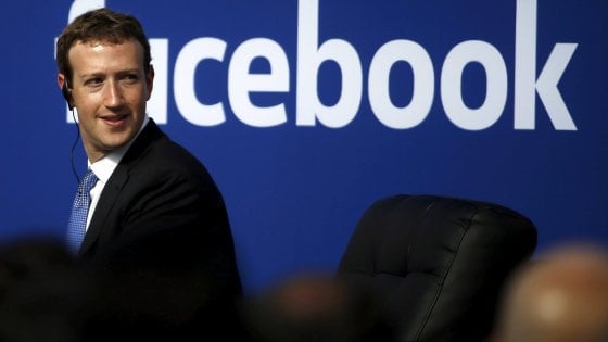 Novità in casa Facebook: rende visibili gli annunci delle pagine